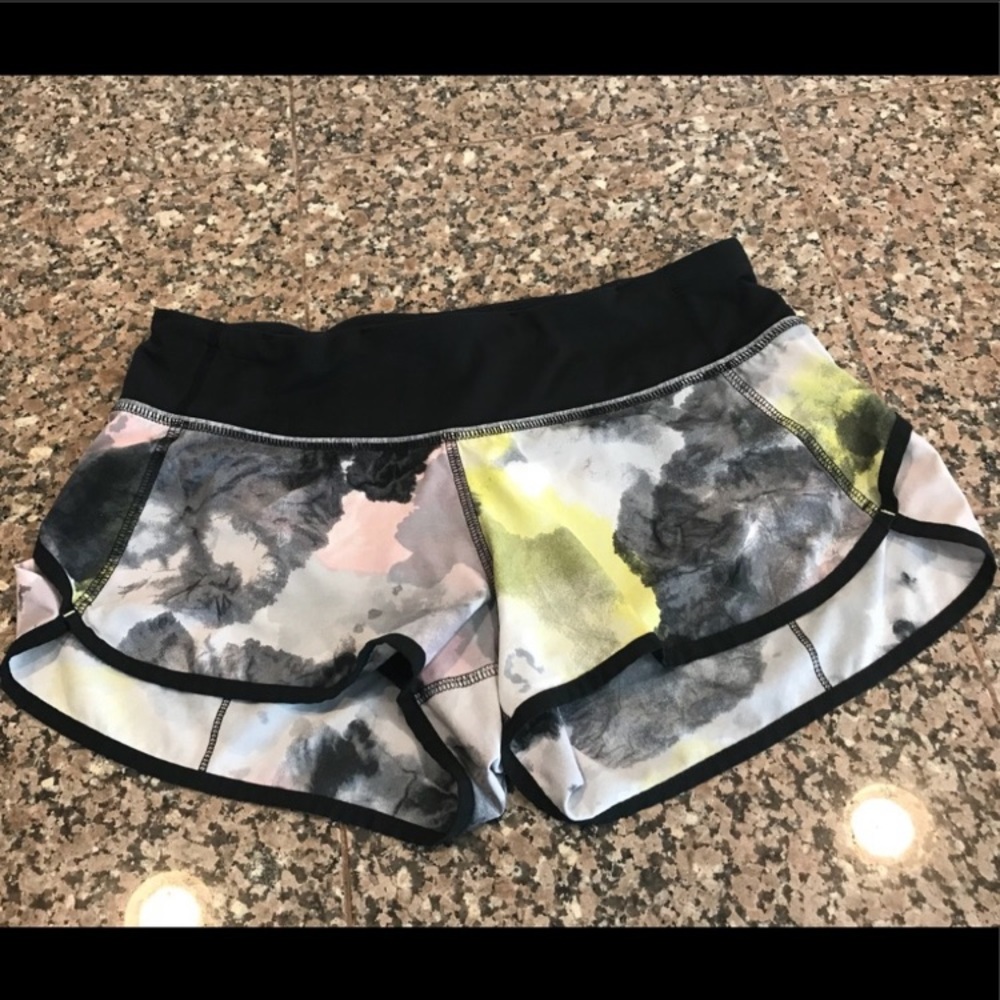 RARE lululemon Speed Up Shorts